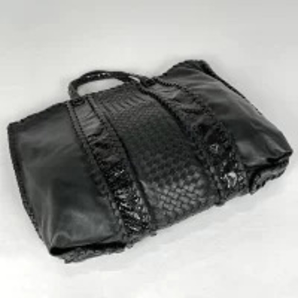 Bottega Veneta Tote Handbag Shoulder Black Leather Bag Intrecciato Black